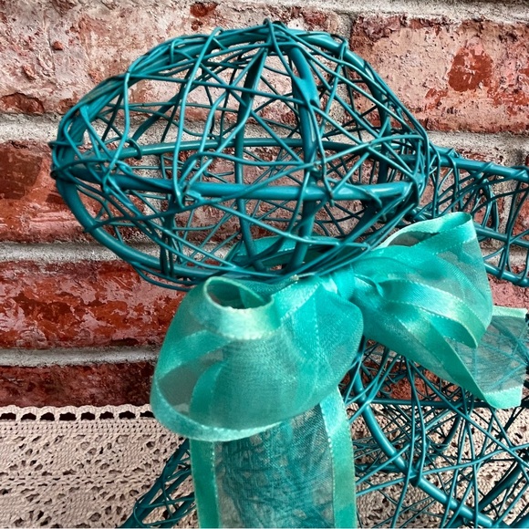 Metal Wire Easter Bunny Rabbit Shabby Farmhouse Decor - Picture 7 of 9